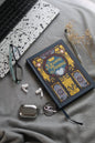 Bound to bloom - The Royal: Reading Journal